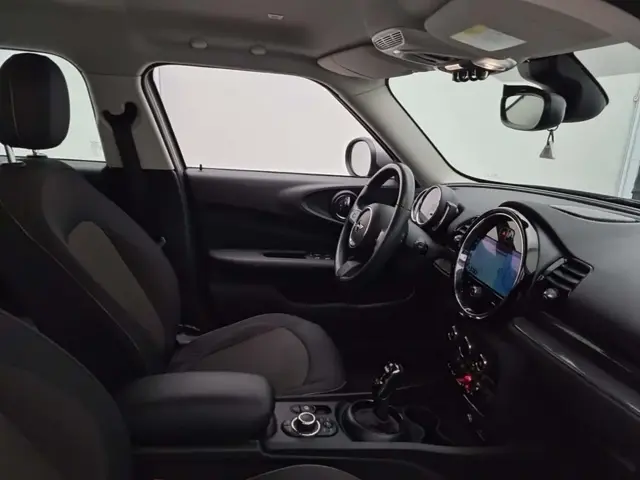 MINI CLUBMAN ONE 2021