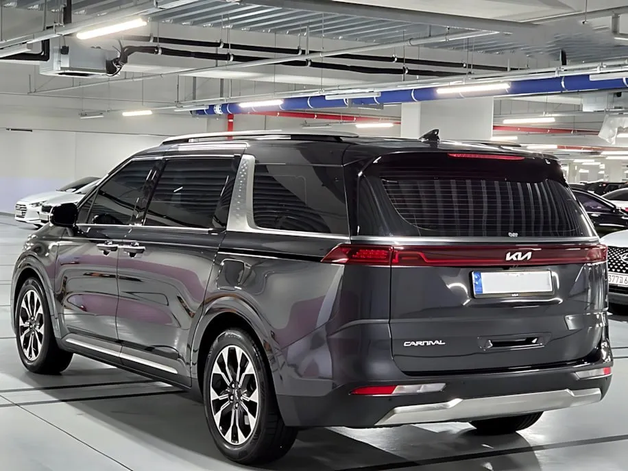 KIA CARNIVAL 2.2D AT 9-SEATER NOBLESSE 2022
