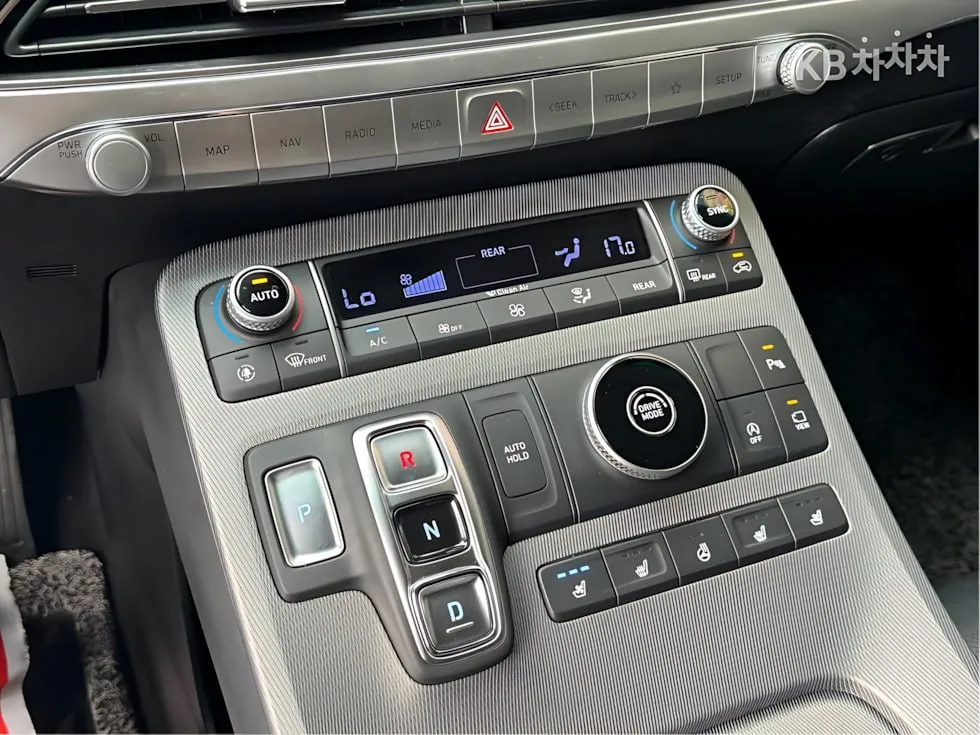 HYUNDAI PALISADE 2.2D 7-SEATER PRESTIGE С ПАКЕТАМИ FAMILY И TECH 2 2022