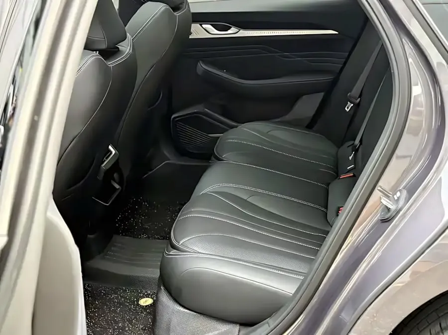 GEELY PREFACE 1.5TD KUNLUN EDITION 2025