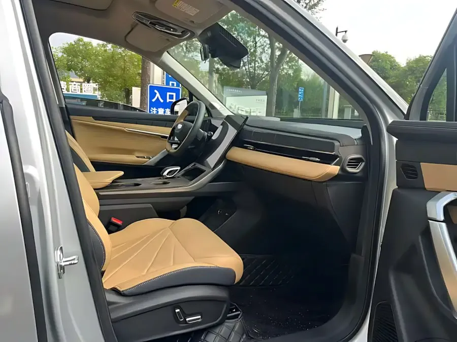 GEELY BOYUE L 1.5TD 2WD PREMIUM EDITION 2023