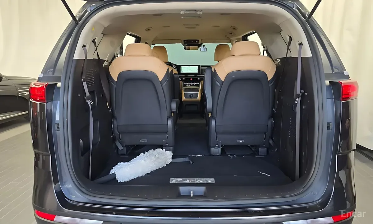 KIA CARNIVAL 2.2D AT 2WD PRESTIGE (9 МЕСТ) С ПАКЕТАМИ ДВЕРЕЙ И НАВИГАЦИИ 2022