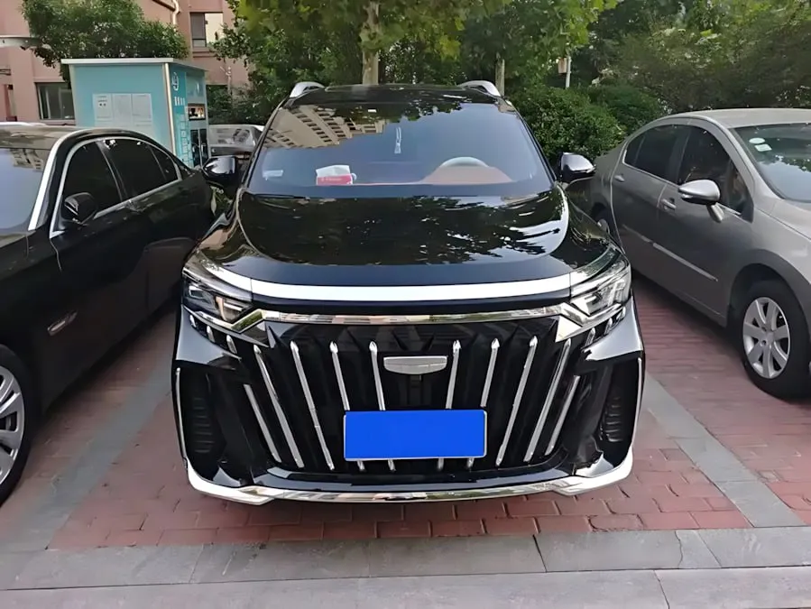 GEELY HAOYUE L 2.0T 7DCT 2WD PREMIUM EDITION (7 МЕСТ) 2025
