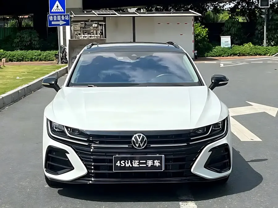 VOLKSWAGEN CC HUNTER EDITION (SHOOTING BRAKE) 2023