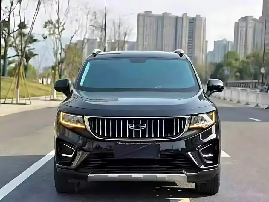 GEELY OKAVANGO 1.8TD 2WD FLAGSHIP (7 МЕСТ) 2022
