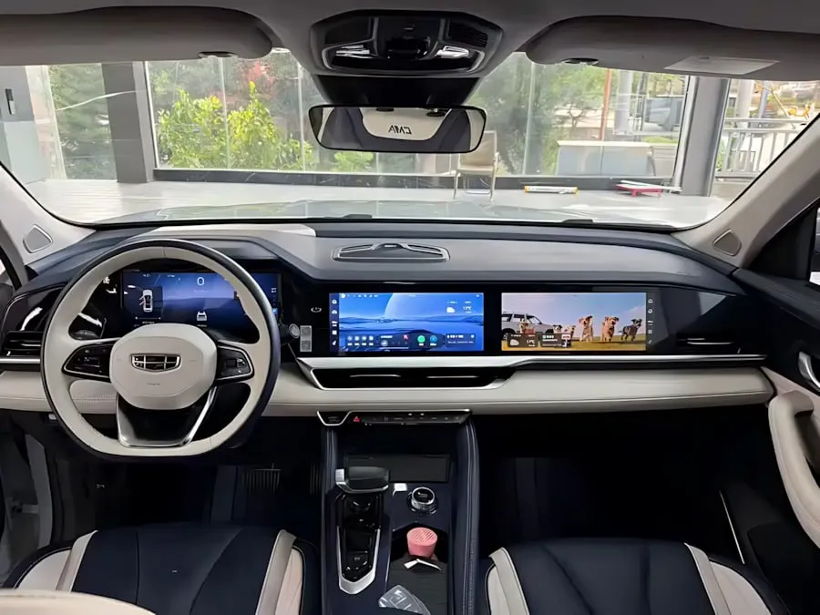GEELY XINGYUE L THOR HI THOR HI F SUPER XUN (MONJARO HYBRID) 2023