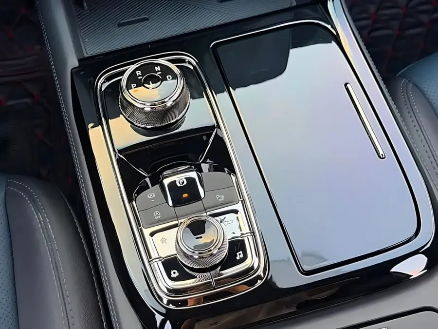 FORD EQUATOR SPORT PREMIUM MODEL (LINGRUI) 2023