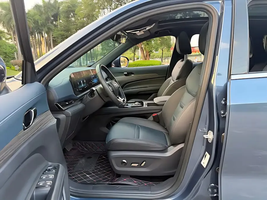 FORD EQUATOR SPORT PREMIUM MODEL (LINGRUI) 2023