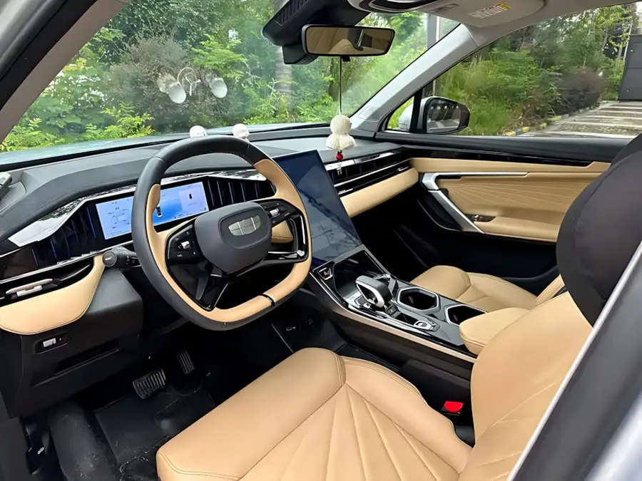 GEELY BOYUE L LUXURY EDITION (ATLAS) 2023