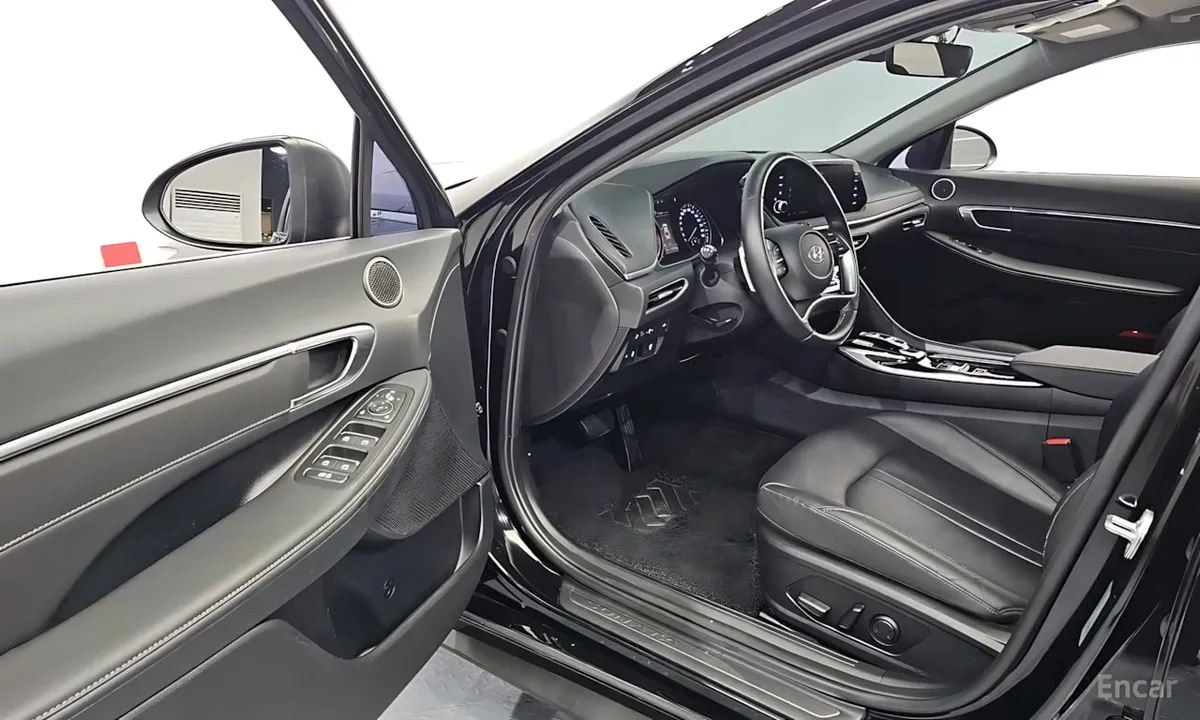 HYUNDAI SONATA LPG SMART С ДОП. ПАКЕТОМ INFOTAINMENT NAVI III (LPG ЗАВОДСКОЙ ГАЗ) 2022