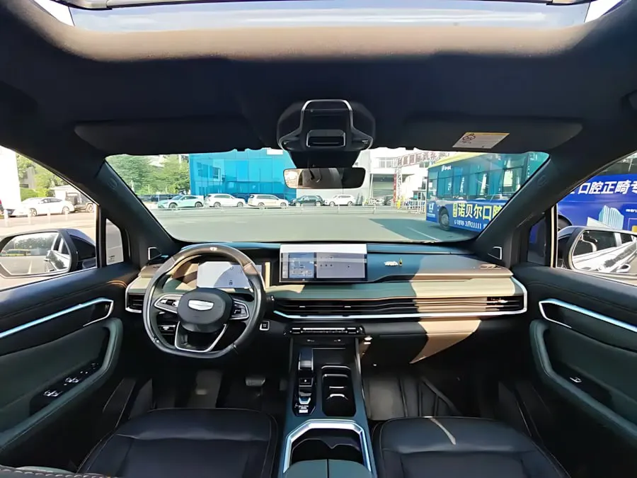 GEELY HAOYUE L PREMIUM EDITION 2024