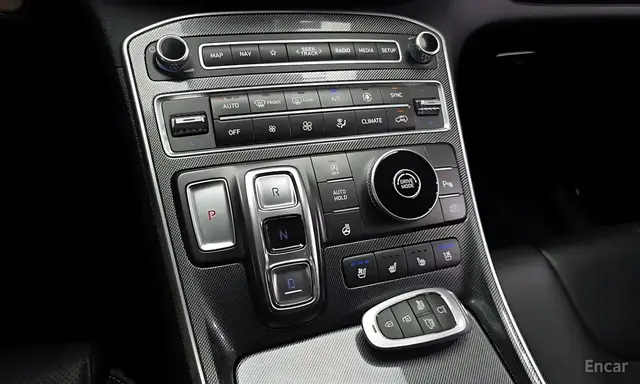 HYUNDAI SANTA FE 2.2D 8DCT PRESTIGE 2022