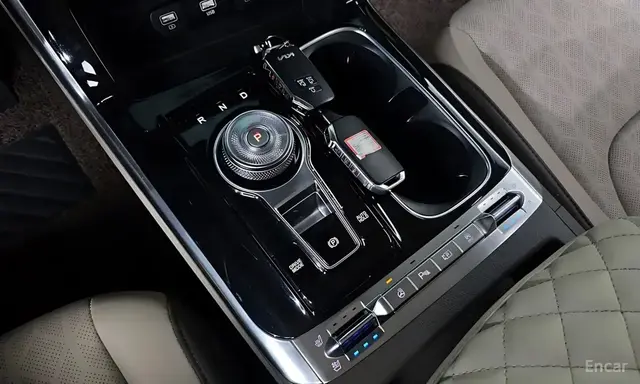 KIA CARNIVAL 2.2D AT 9-SEATER NOBLESSE 2022