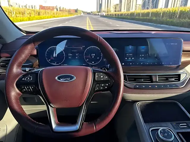 FORD EQUATOR ECOBOOST 225 PREMIUM 6-SEATER (FORD LINGYU) 2022