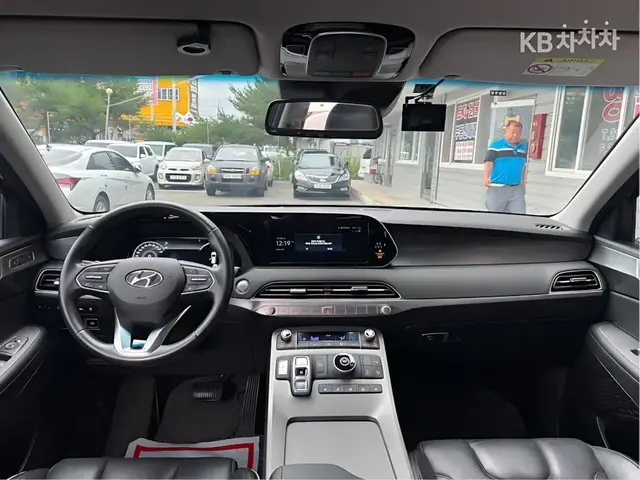 HYUNDAI PALISADE 2.2D 7-SEATER PRESTIGE С ПАКЕТАМИ FAMILY И TECH 2 2022