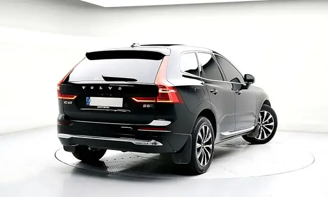 VOLVO XC60 B5 AWD ULTIMATE BRIGHT 2023