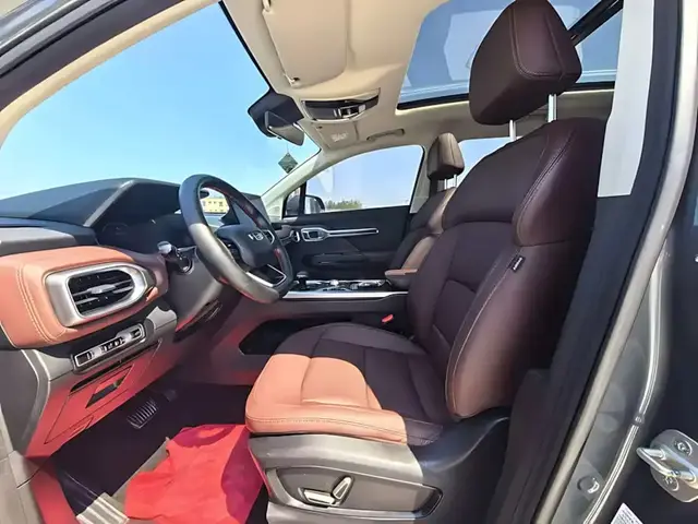 GEELY OKAVANGO 1.8TD LUXURY 2023