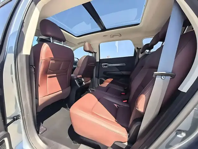 GEELY OKAVANGO 1.8TD LUXURY 2023