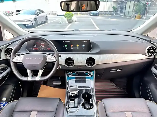 DONGFENG FORTHING YACHT MOON EDITION (7 МЕСТ КОМПОНОВКА 2-2-3) 2022