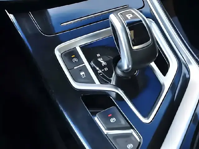 GEELY JIAJI PREMIUM EDITION (6 МЕСТ) 2019