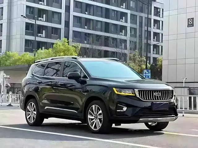 GEELY OKAVANGO 1.8TD 2WD FLAGSHIP (7 МЕСТ) 2022