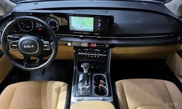 KIA CARNIVAL PRESTIGE (9 МЕСТ) С ПАКЕТАМИ ДВЕРЕЙ И НАВИГАЦИИ 2022