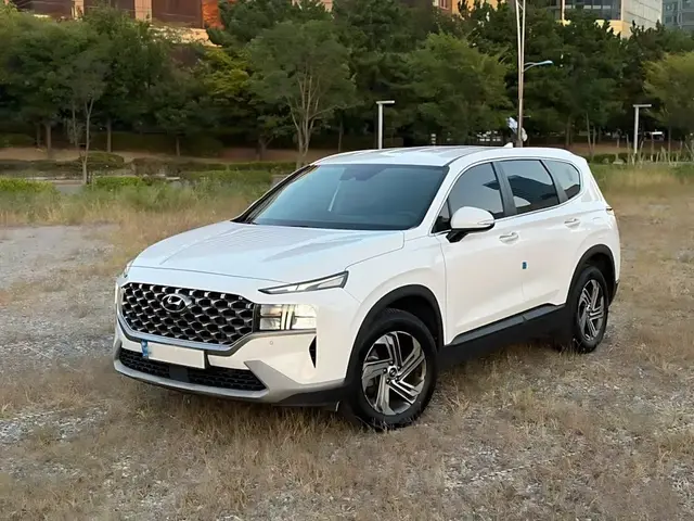 HYUNDAI SANTA FE EXCLUSIVE С ПАКЕТАМИ SMART SENSE И SEAT PLUS 2022