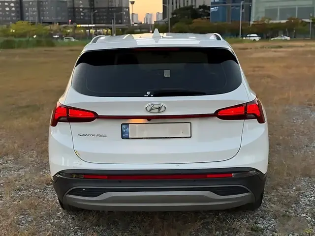 HYUNDAI SANTA FE EXCLUSIVE С ПАКЕТАМИ SMART SENSE И SEAT PLUS 2022