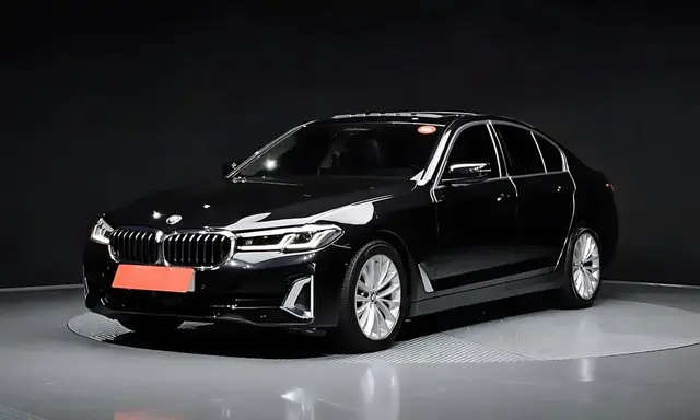 BMW 523D LUXURY 2022