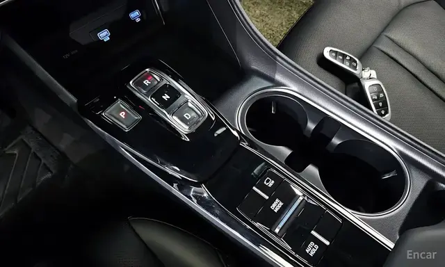 HYUNDAI SONATA LPG SMART С ДОП. ПАКЕТОМ INFOTAINMENT NAVI III (LPG ЗАВОДСКОЙ ГАЗ) 2022