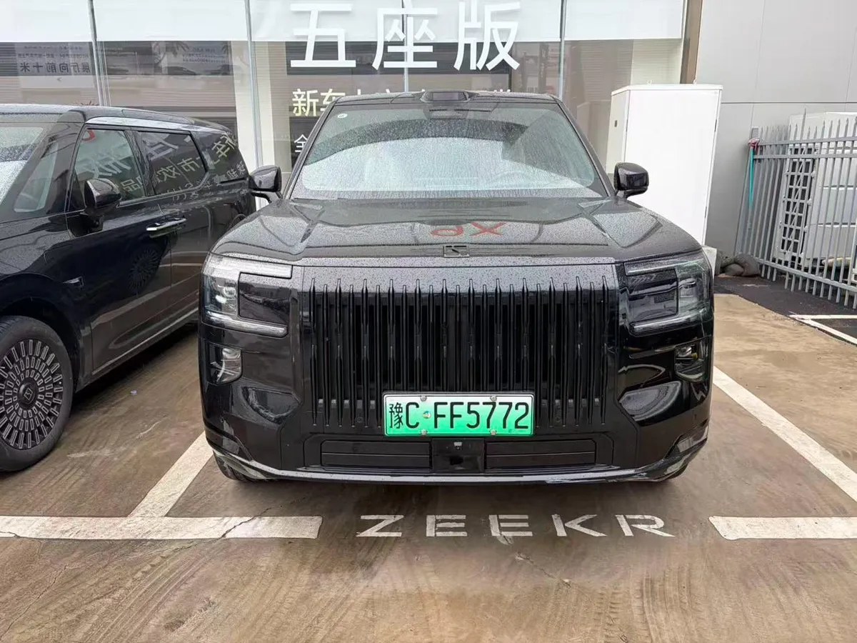 ZEEKR 9X 2025