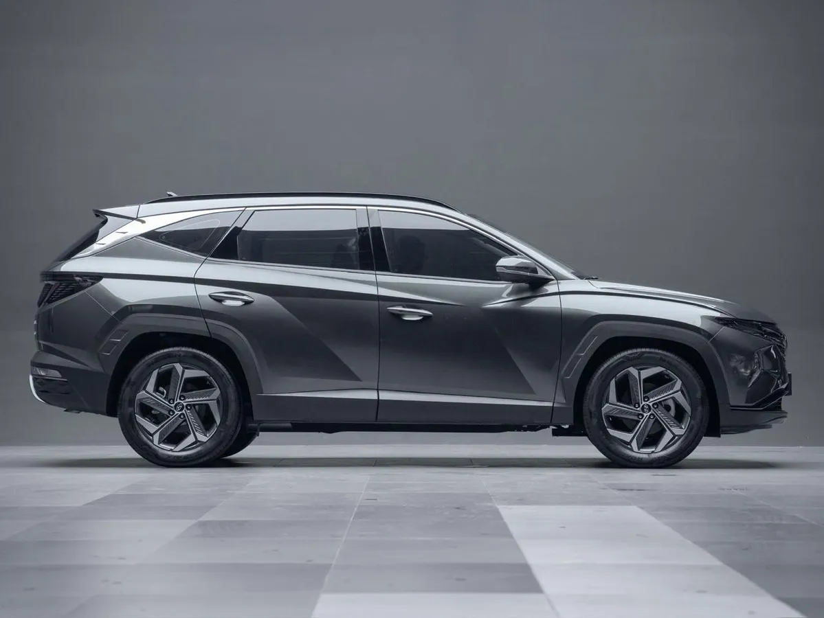 HYUNDAI TUCSON PREMIUM 2023