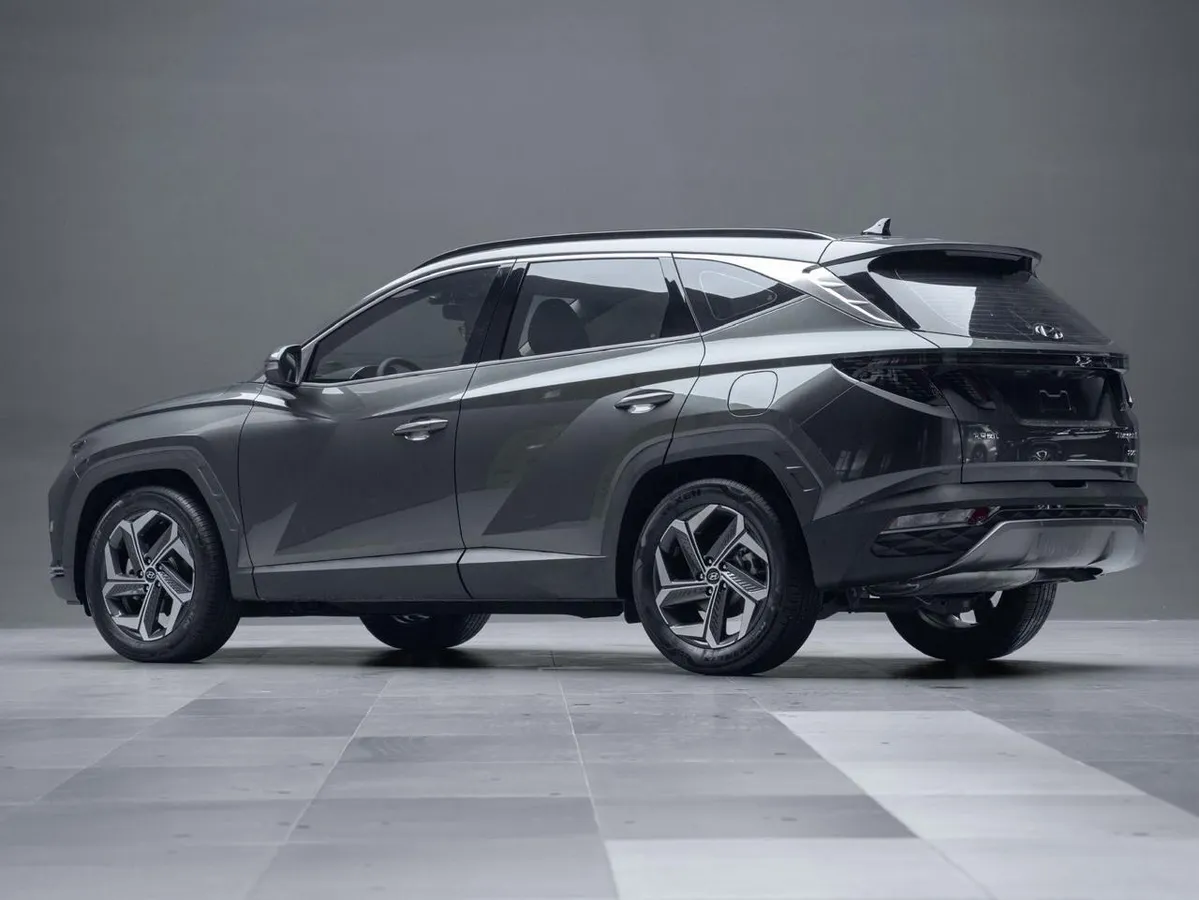 HYUNDAI TUCSON PREMIUM 2023