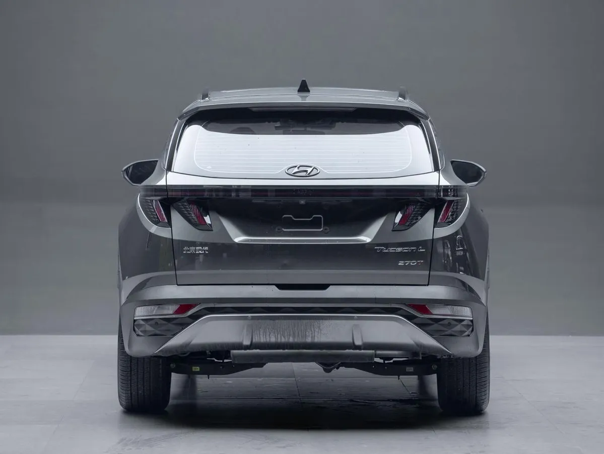 HYUNDAI TUCSON PREMIUM 2023