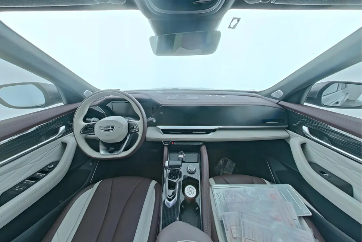 GEELY MONJARO HIGH-POWER AUTOMATIC TWO-WHEEL 2022