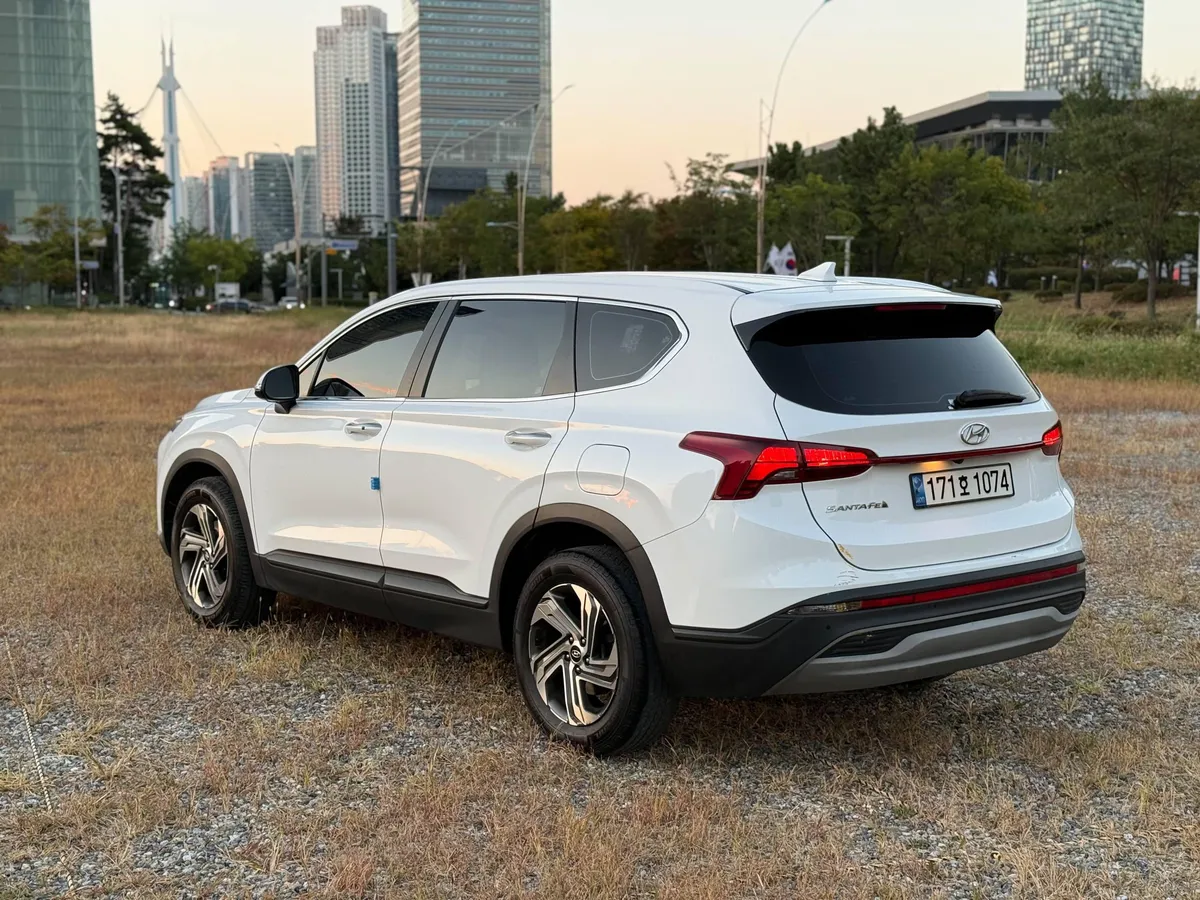 HYUNDAI SANTA FE EXCLUSIVE 2022
