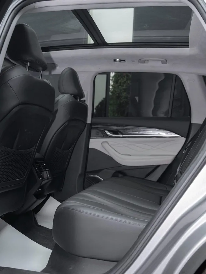 GEELY MONJARO 2023