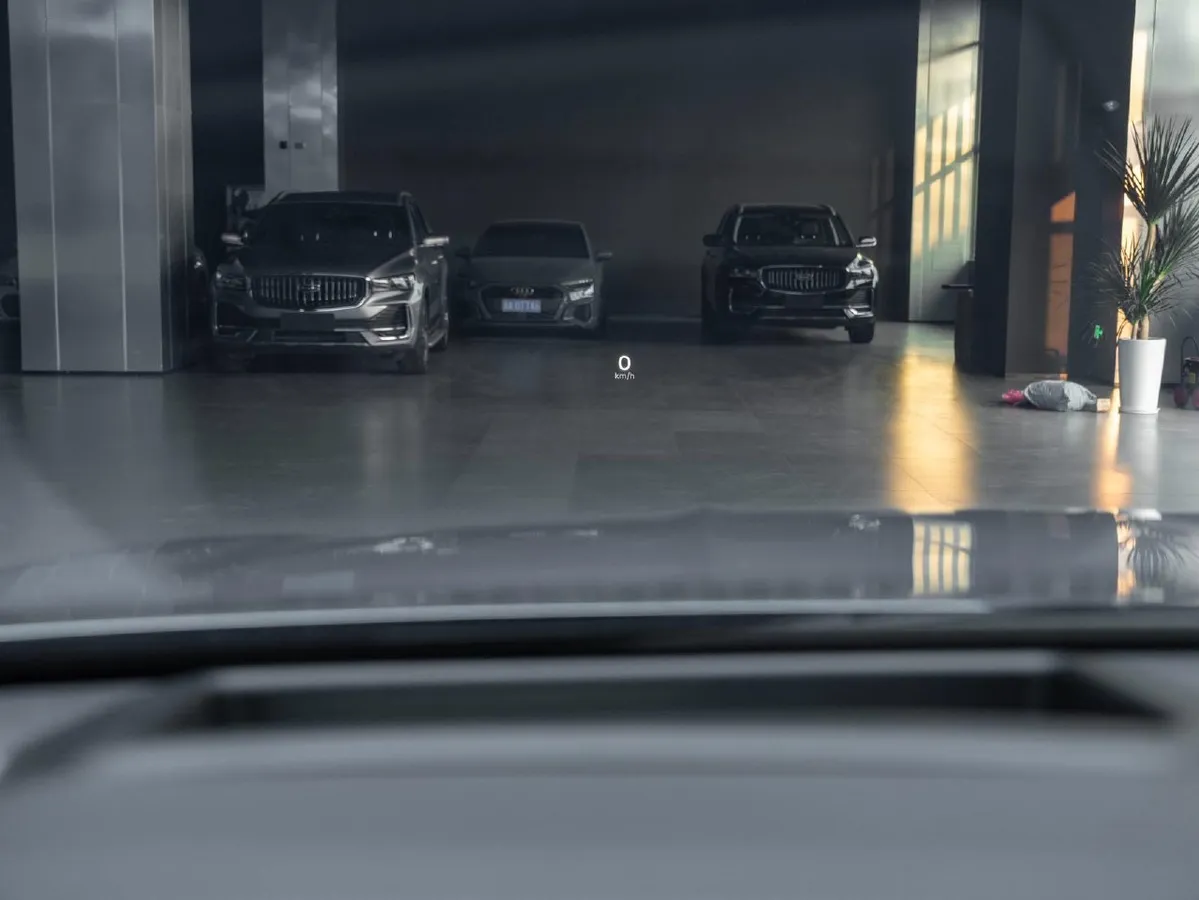 GEELY MONJARO 2023