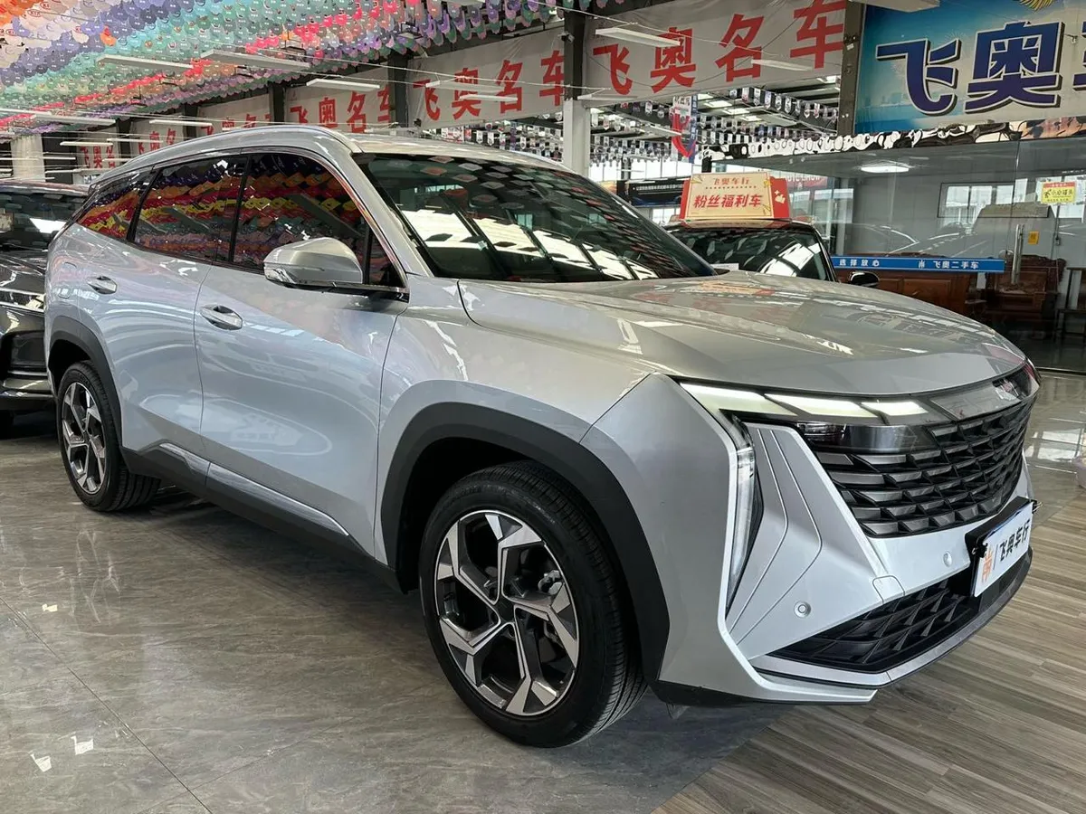 GEELY BOYUE L TOP 2023