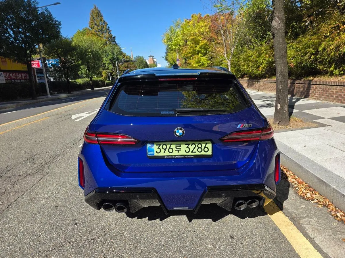 BMW M5 TOURING 2026
