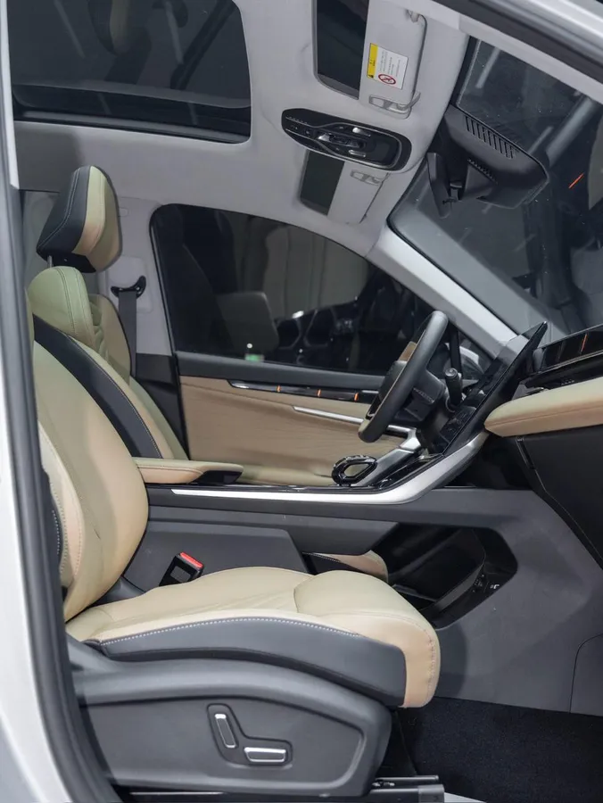 GEELY BOYUE L PREMIUM 2023