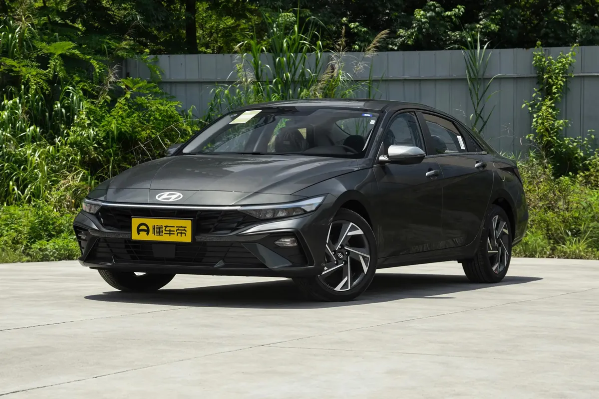 HYUNDAI ELANTRA ELITE 2026