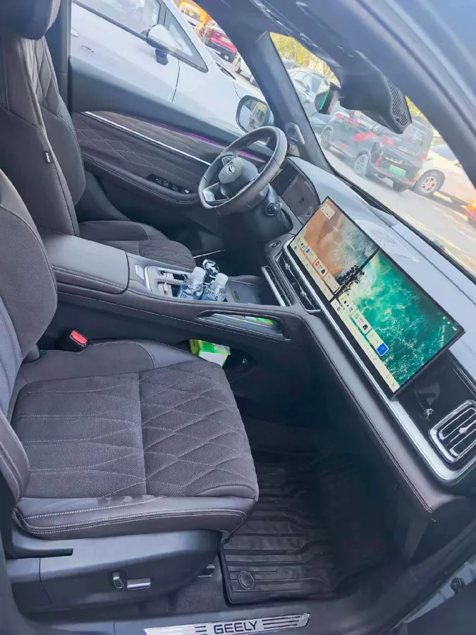 GEELY XINGYUE L 2025