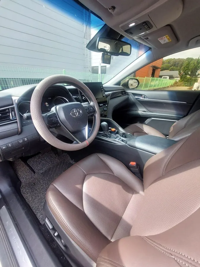 TOYOTA CAMRY XV70 2022