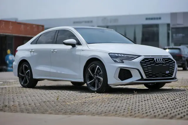 AUDI A3L 2023