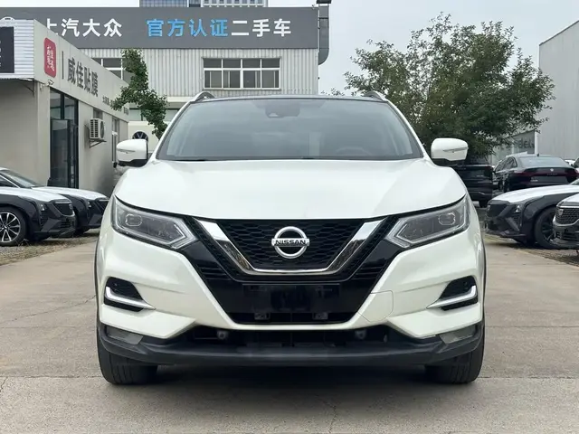 NISSAN QASHQAI 2022
