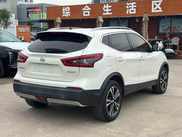 NISSAN QASHQAI 2022