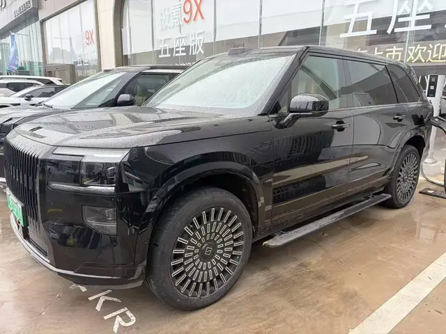 ZEEKR 9X 2025