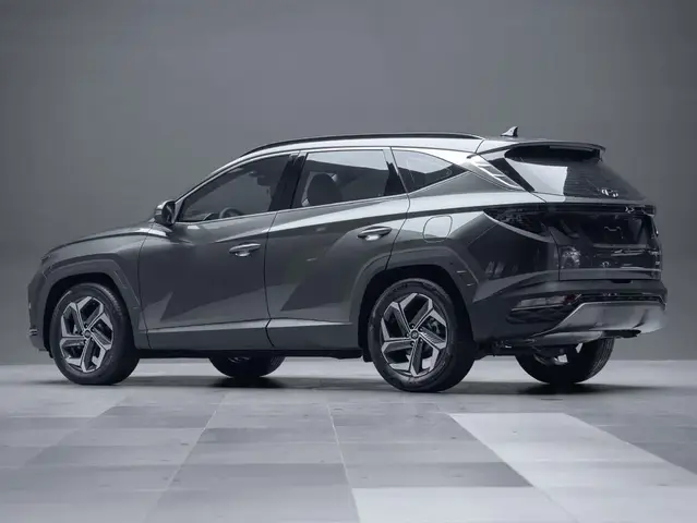 HYUNDAI TUCSON PREMIUM 2023