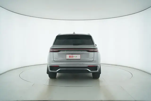 GEELY MONJARO HIGH-POWER AUTOMATIC TWO-WHEEL 2022